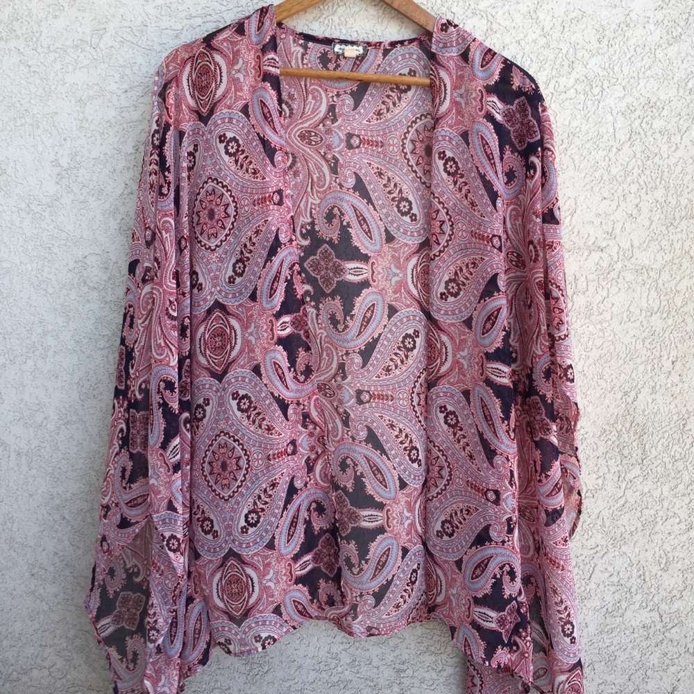 EUC eyeshadow kimono-style top - Picture 8 of 9